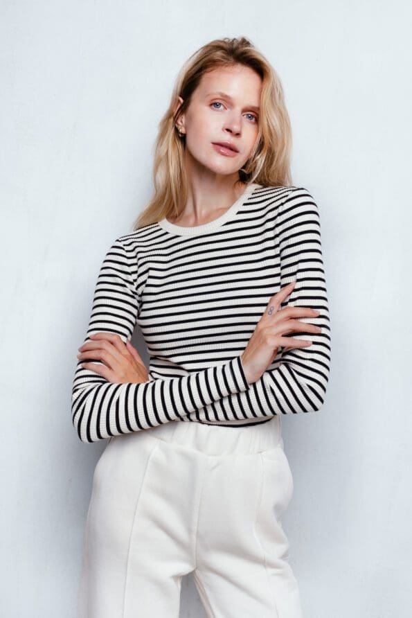 Longsleeve z wysokim dekoltem | LORRAINE