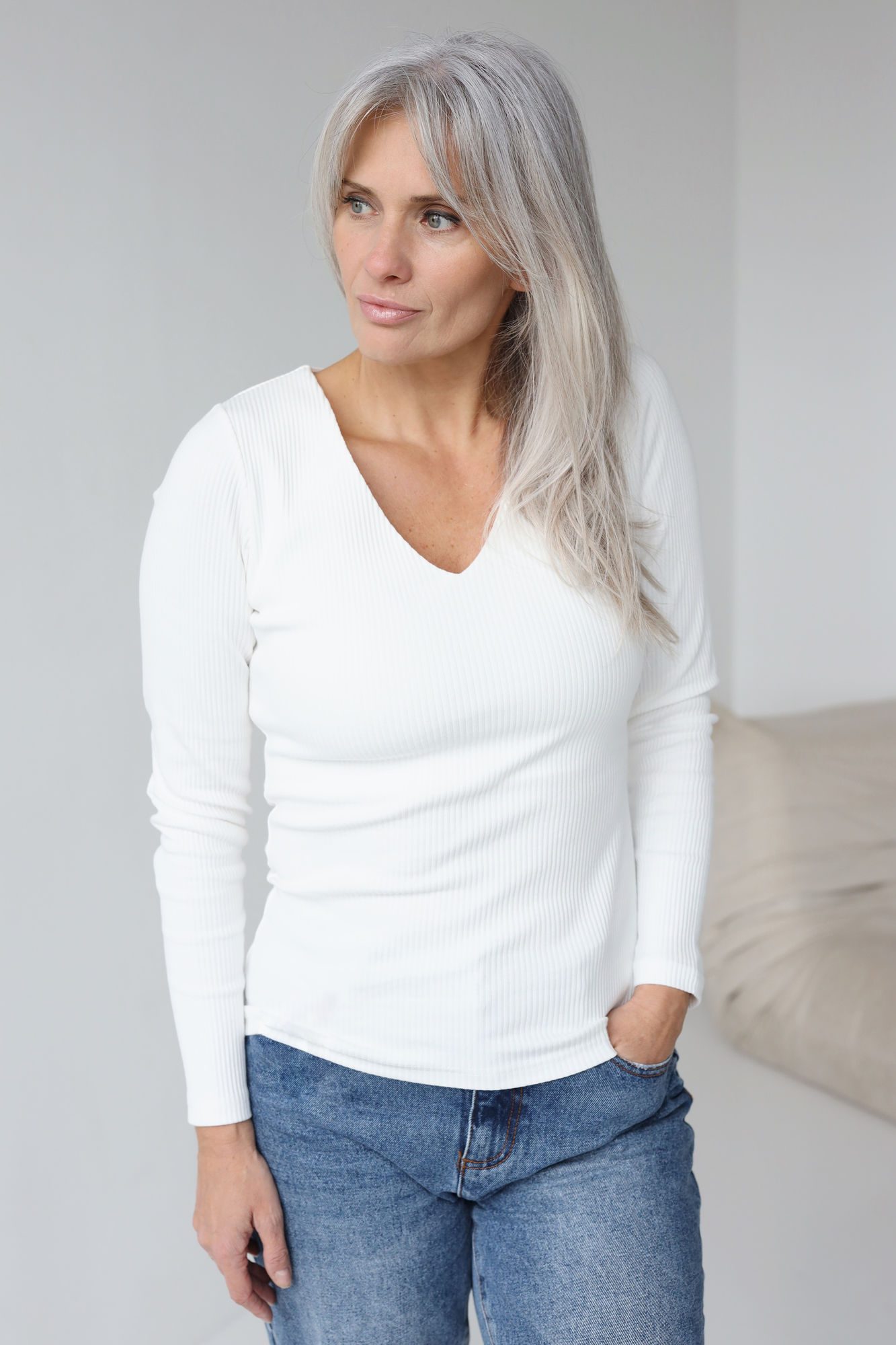 Bluzka longsleeve z dekoltem V | MAYA