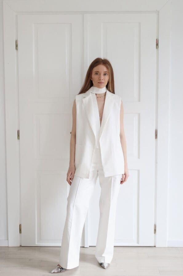 Spodnie z tkaniny diagonalnej z kantką | ODETTE